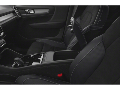 2022 Volvo XC40 Twin Plus