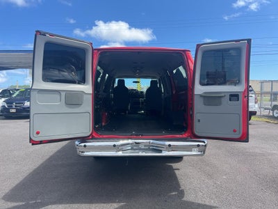 2013 Ford Econoline Wagon XLT