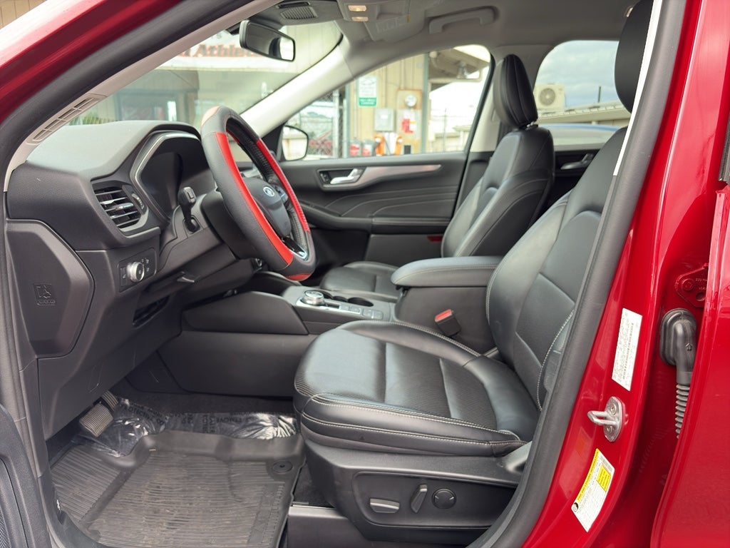 2021 Ford Escape Titanium