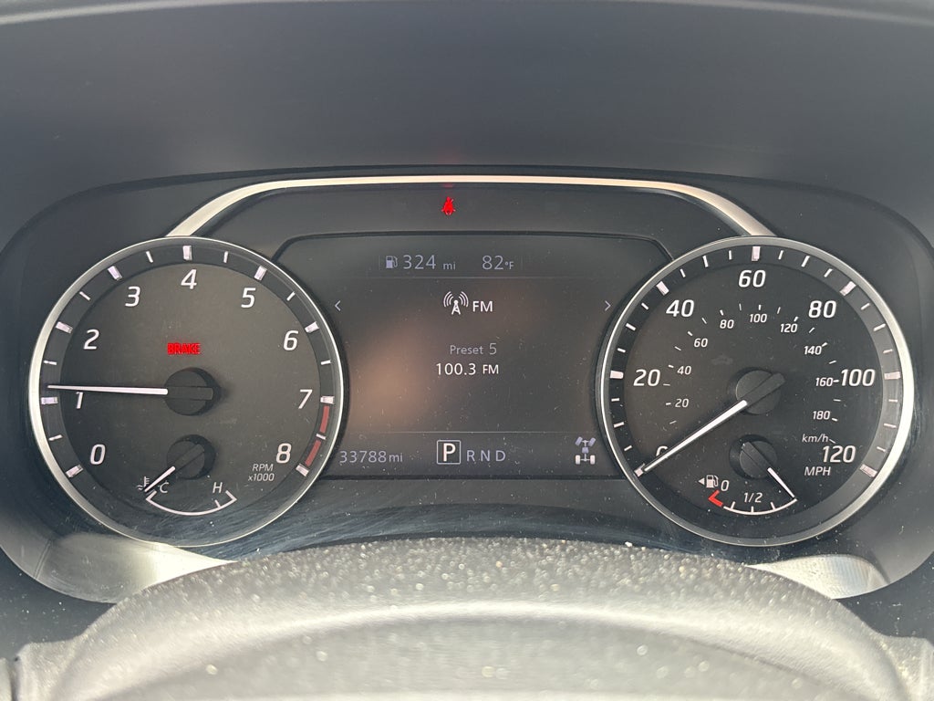 2022 Nissan Frontier SV
