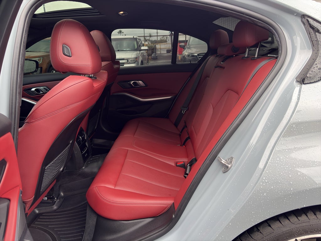 2023 BMW 3 series 330e