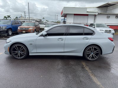 2023 BMW 3 series 330e