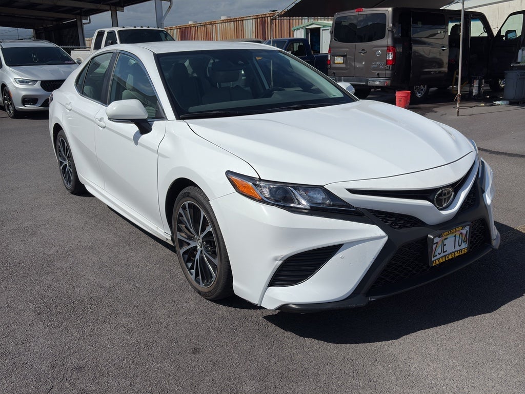 2019 Toyota Camry SE