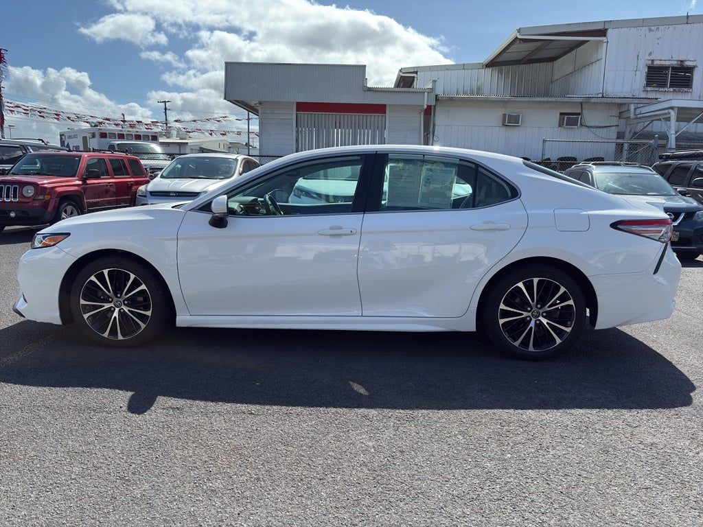 2019 Toyota Camry SE