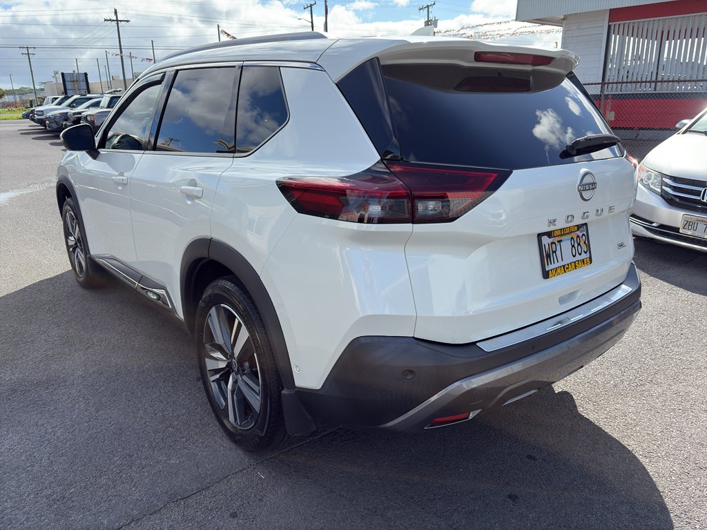 2022 Nissan Rogue SL
