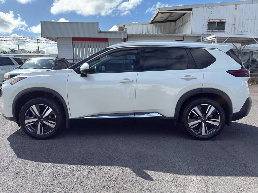 2022 Nissan Rogue SL