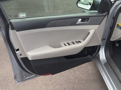 2016 Hyundai Sonata 2.4L SE