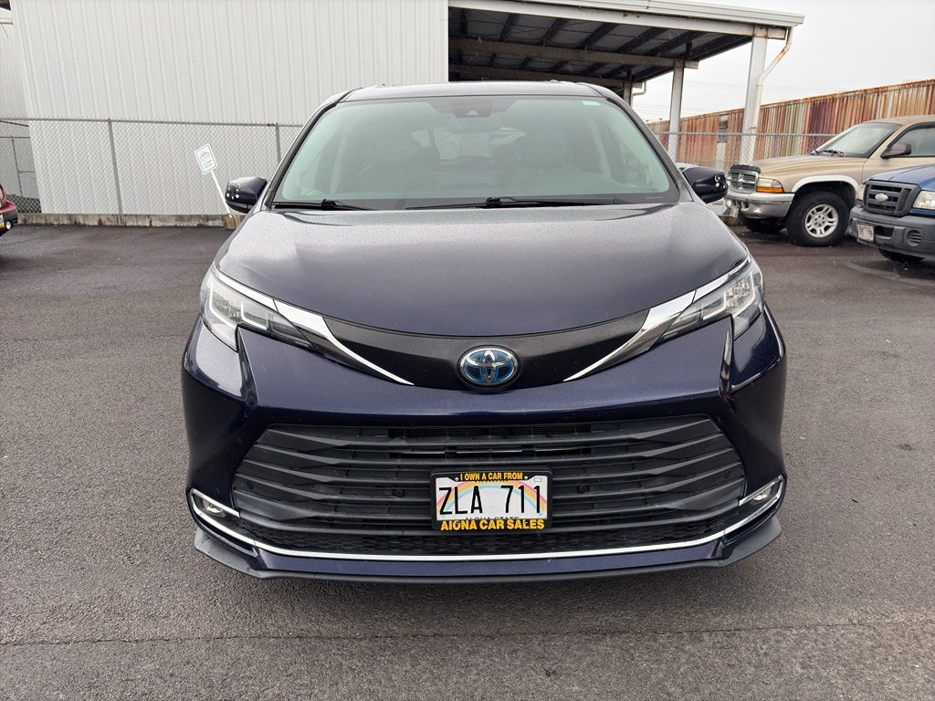 2022 Toyota Sienna XLE