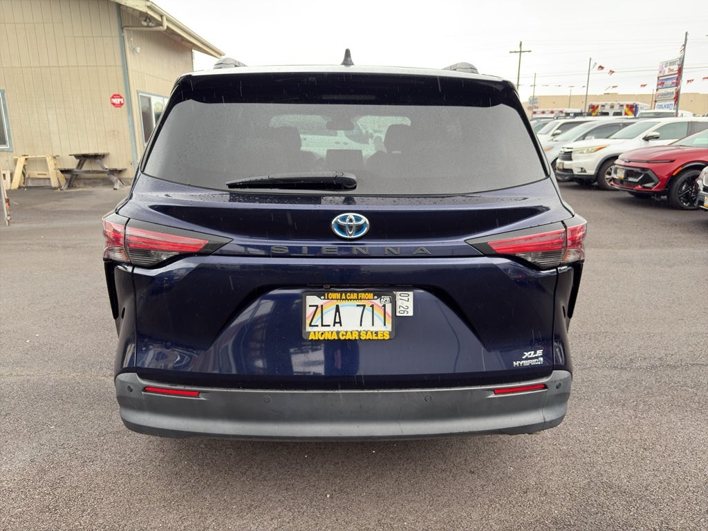 2022 Toyota Sienna XLE