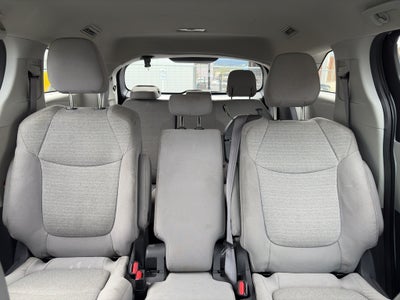 2021 Toyota Sienna LE