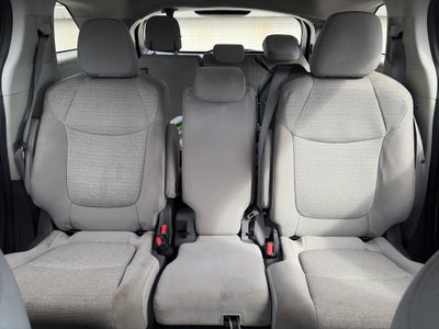 2021 Toyota Sienna LE