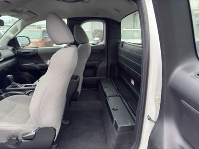 2017 Toyota Tacoma SR