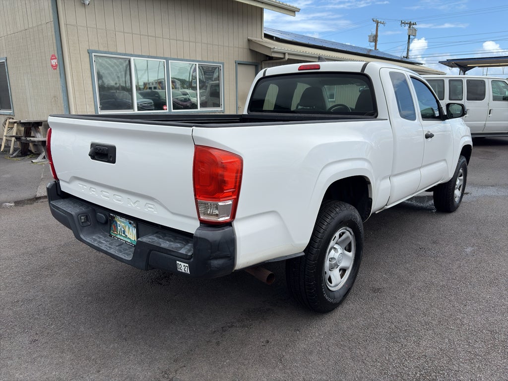 2017 Toyota Tacoma SR