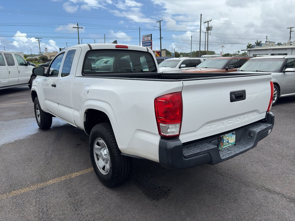 2017 Toyota Tacoma SR