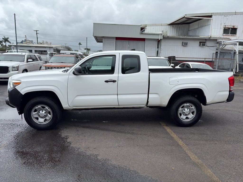 2017 Toyota Tacoma SR