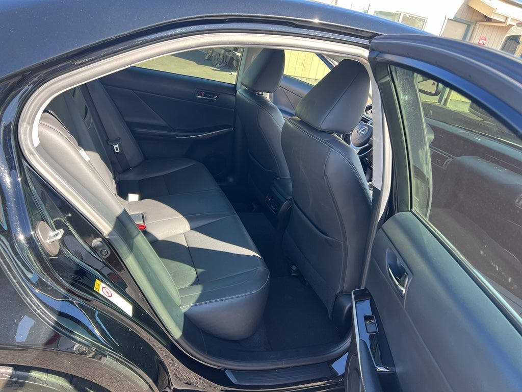 2016 Lexus IS 200t Base