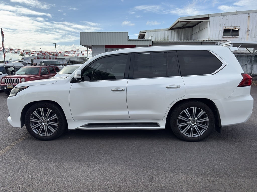 2016 Lexus LX 570 Base