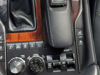 2016 Lexus LX 570 Base