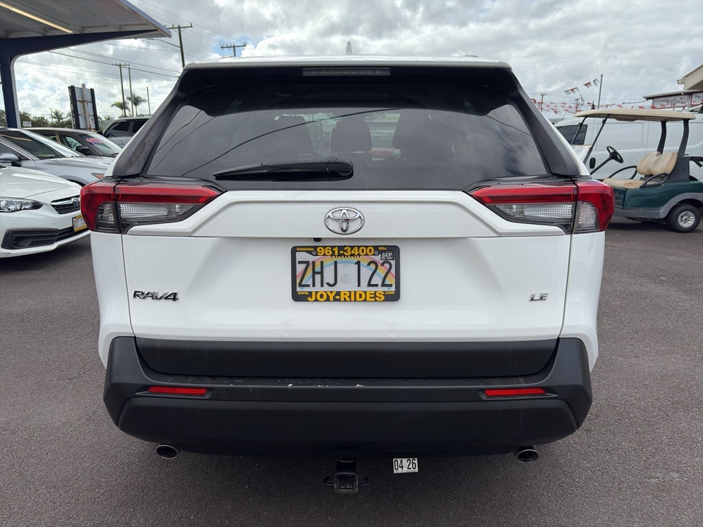 2019 Toyota RAV4 LE