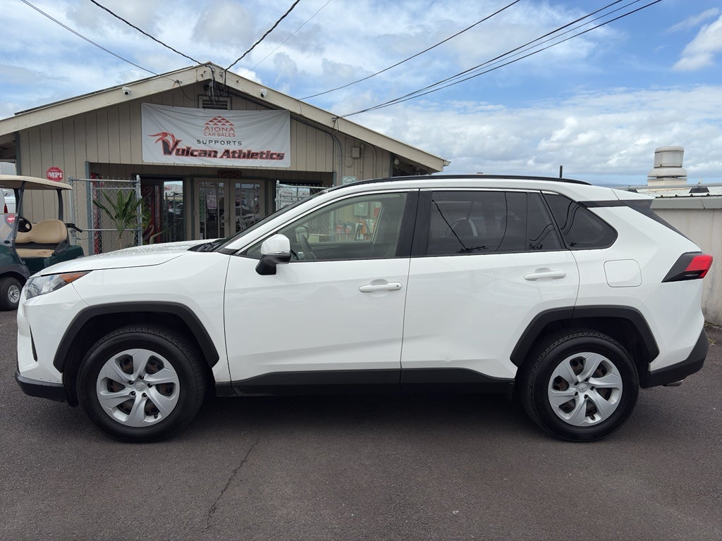 2019 Toyota RAV4 LE