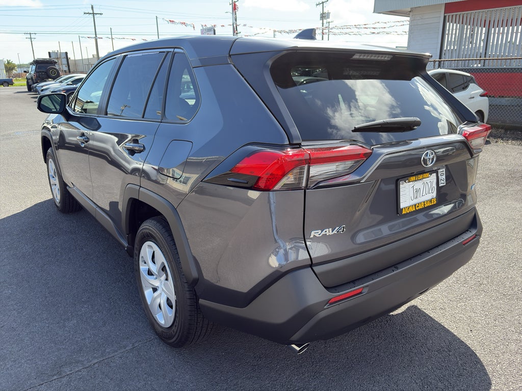 2025 Toyota RAV4 LE