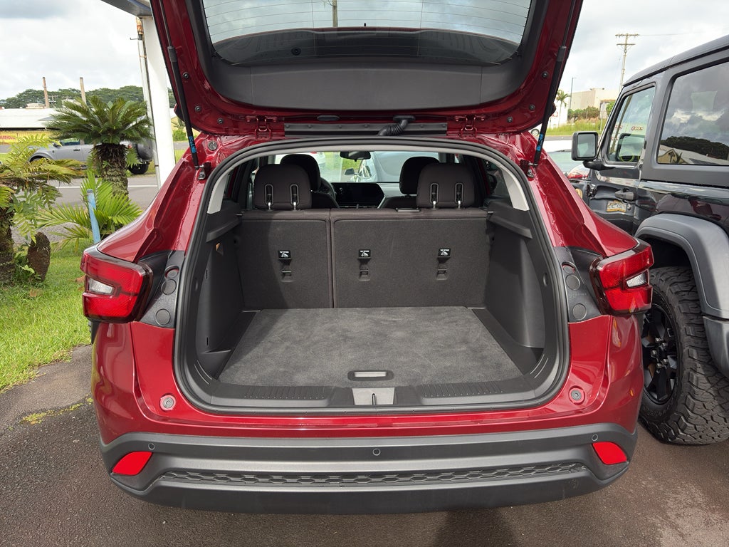 2025 Chevrolet Trax LS